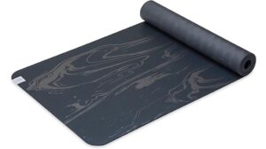 Gaiam Dry-Grip Yoga Mat Review